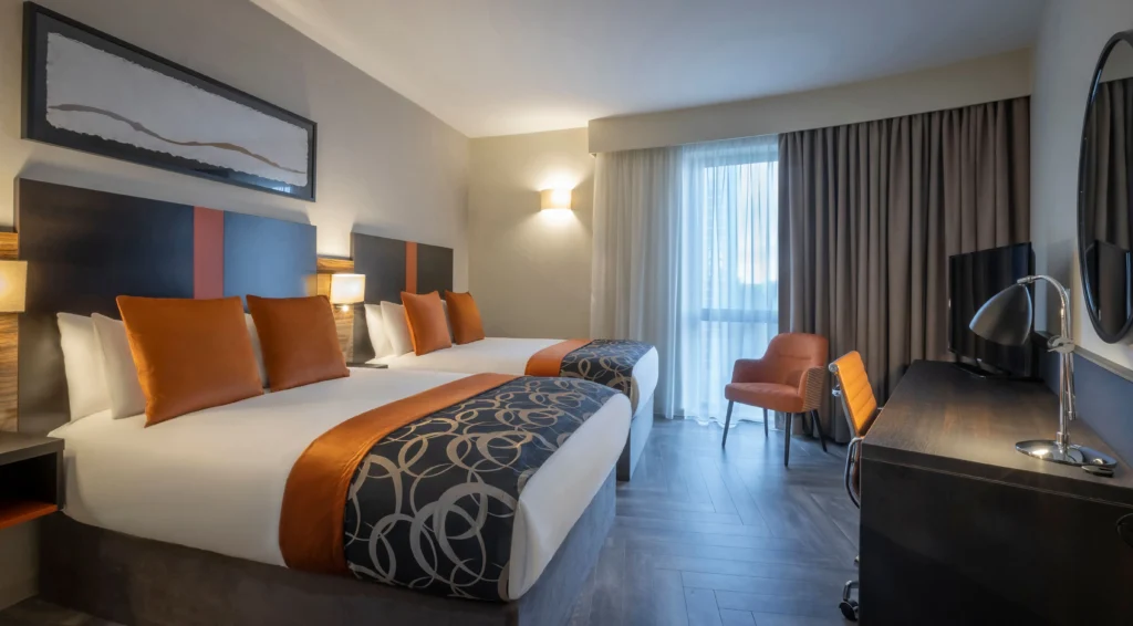 cardiff-to-from-london-the-clayton-hotel-cardiff