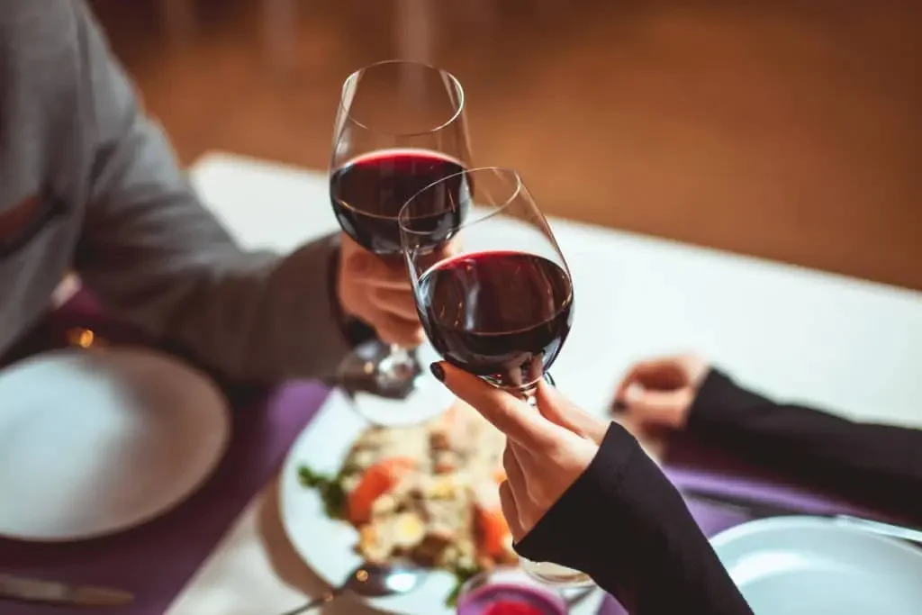 romantic-wine-and-cheese-night