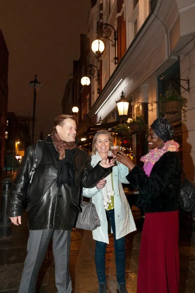 nightlife-guide-for-tourists-fun