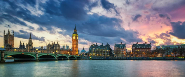How to Book a Thames River Cruise + What You’ll See (2026)