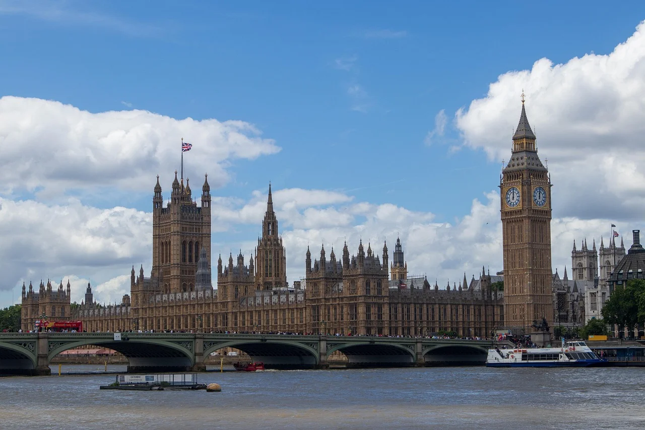 Veduta del Big Ben e del Tamigi, l'imperdibile da vedere a Londra