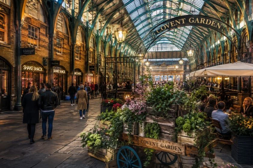 El gran patio del Museo Británico en Londres