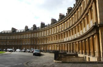 How to Do a Day Trip to Bath from London