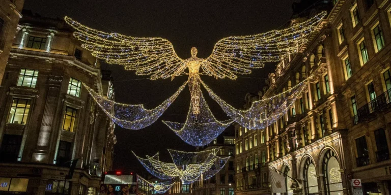 Christmas in London 2026: Markets, Lights & Things to Do